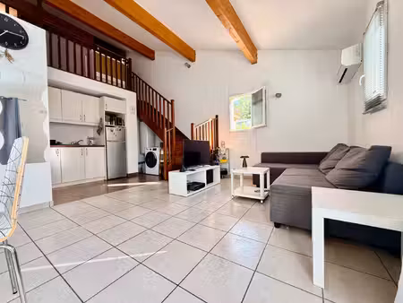 location meuble a l'annee t2 de 50 m2 en duplex