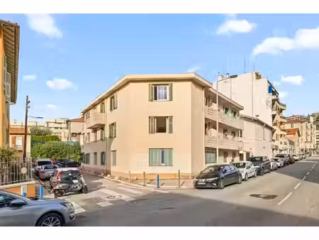 avenue $henry dunant 3 pièces de 66 m² avec balcon fort potentiel exclusivité