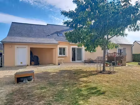 grande maison de famille spacieuse et ultra-fonctionnelle (4 chambres + bureau)