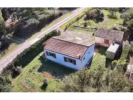 habitation légère avec garage sur terrain constructible