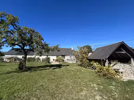maison en saint angel à corrèze