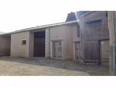 maison à vendre 8 pièces (79) terrain 867 m²