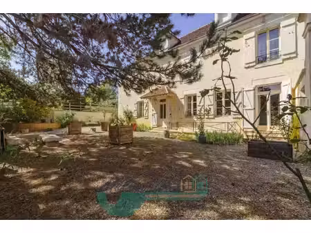 belle propriété de 171m²  proche d'auxerre