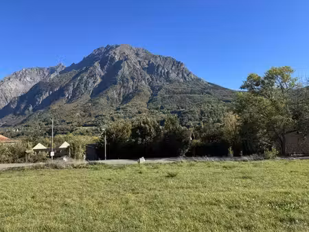 terrain constructible neuf à vendre