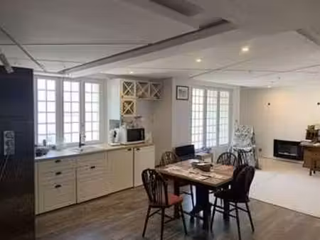 location appartement 4 pièces meublé à audierne (29770) : à louer 4 pièces meublé / 87m² a