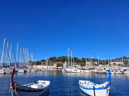 location appartement 2 pièces meublé à saint-mandrier-sur-mer (83430) : à louer 2 pièces m
