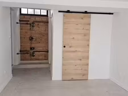 location appartement 3 pièces à solliès-pont (83210) : à louer 3 pièces / 80m² solliès-pon