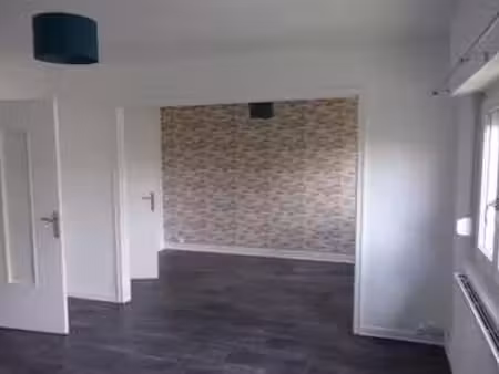 location appartement 3 pièces à mulhouse (68100) : à louer 3 pièces / 77m² mulhouse
