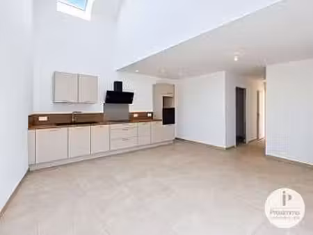 location maison à saint-nicolas-de-redon (44460) : à louer / 89m² saint-nicolas-de-redon