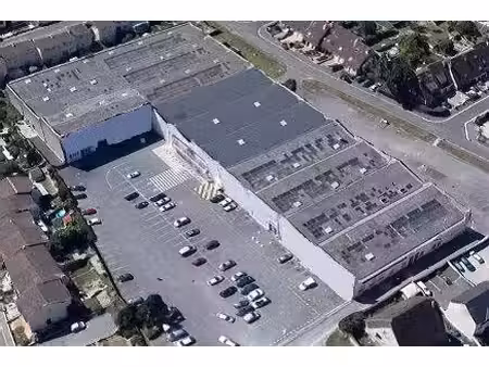 local commercial à louer