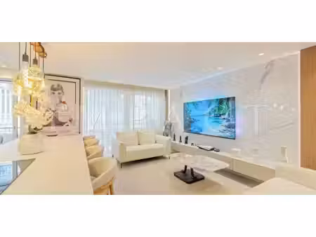 appartement avec terrasse croisette-palm-beach - cannes (06)