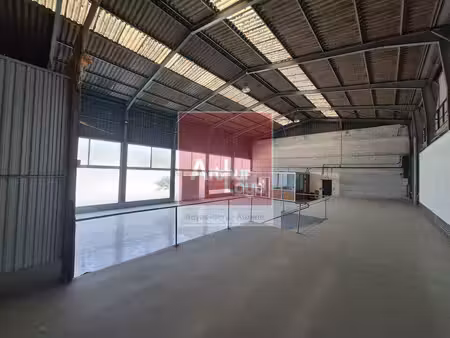local commercial à louer