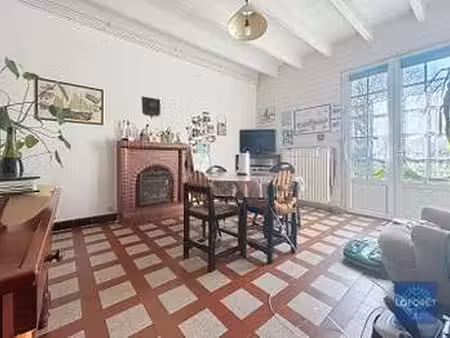 vente maison à saint-gilles-croix-de-vie (85800) : à vendre / 94m² saint-gilles-croix-de-v