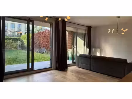 appartement à louer à mortsel pour € 1.075 avec 2 chambres à coucher