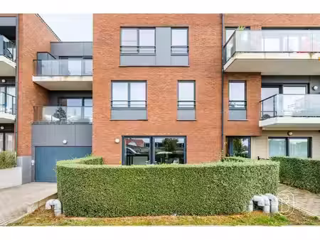 superbe appartement récent au rez-de-chaussée