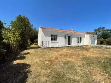 vente maison à la garnache (85710) : à vendre / 82m² la garnache