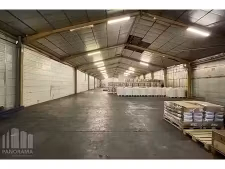 magazijnruimte van 2.178 m² te huur op industrieterrein z...
