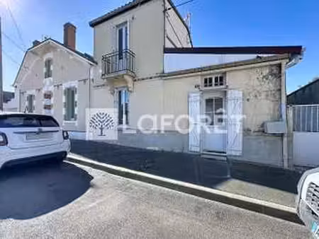 vente maison à thouars (79100) : à vendre / 53m² thouars