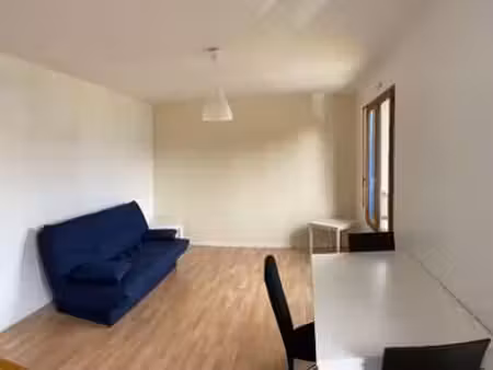 location appartement 2 pièces à pacé (35740) : à louer 2 pièces / 42m² pacé