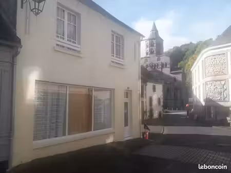 maison 7 pièces - 4 chambres - 110 m² dans orcival - auvergne