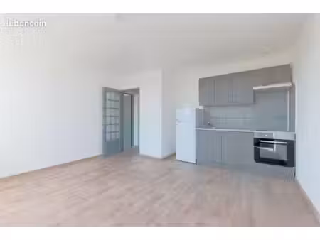 appartement 3 pièces 58 m²
