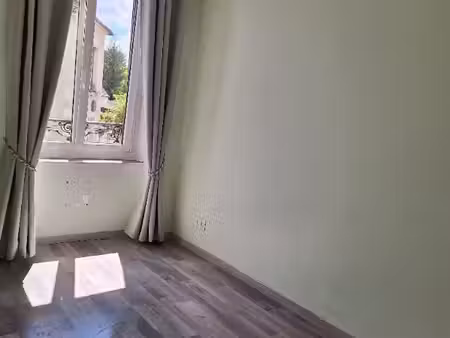 jolie appartement