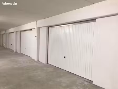 grand garage tarnos en sous sol