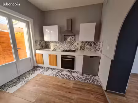 location maison de ville