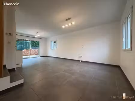 maison 81 m² meyrieu les etangs