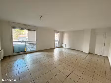 appartement 3 pièces 75 m²