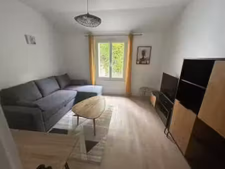 location appartement 3 pièces meublé à quimper (29000) : à louer 3 pièces meublé / 36m² qu