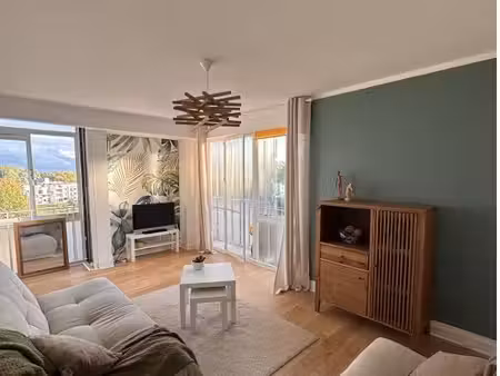 appartement 2 pièces 65 m²