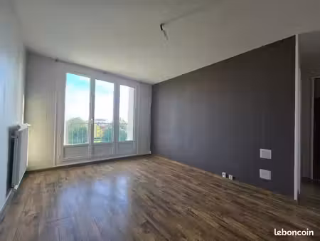 appartement 3 pièces 53 m²