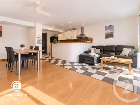 appartement t3 à louer - 3 pièces - 75 m2 - st esteve - 66 - languedoc-roussillon