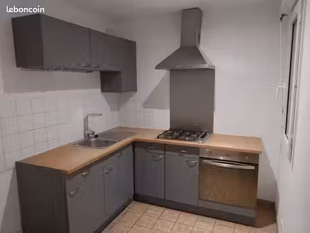 bel appartement dans résidence au calme