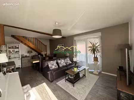appartement 3 pièces 81 m²