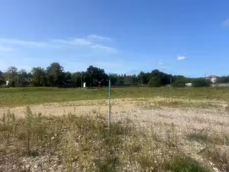 terrain constructible neuf à vendre
