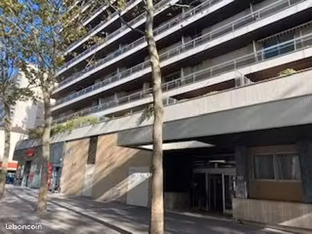 très beau studio de 33 m2 avec vue imprenable
