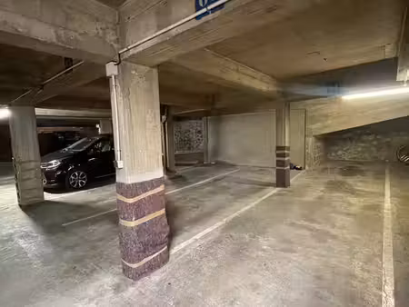 parking double place montparnasse