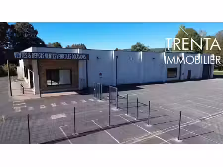 local commercial à vendre