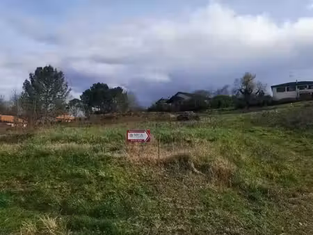 vente terrain 682 m² à langon (33210)  50 000 €