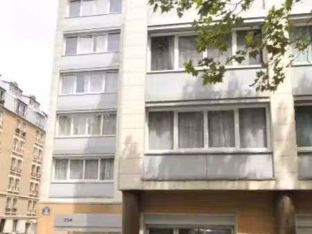 appartement paris 19e studio : 232 000 parking souterrain privé : 20 000
