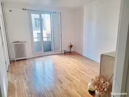 appartement 1 pièce 46 m²