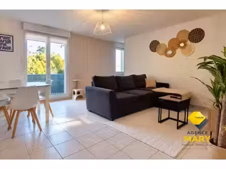 investissement locatif: appartement t2 de 49 m2 avec grand