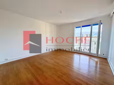 3 p + c - 55 m²