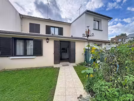 maison familiale 5 pièces - 3 chambres - terrain de 149m2 - fresne 15 minutes rer antony c