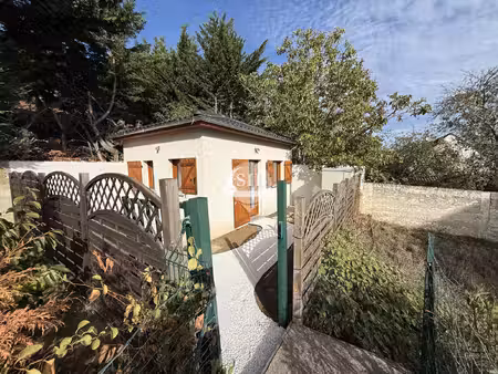 maison studio avec jardin  terrasse et parking