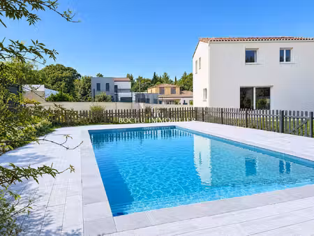 villa recente t4