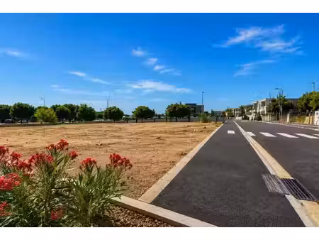 perpignan sud – porte d’espagne | terrain constructible de 853 m². neuf à vocation profess