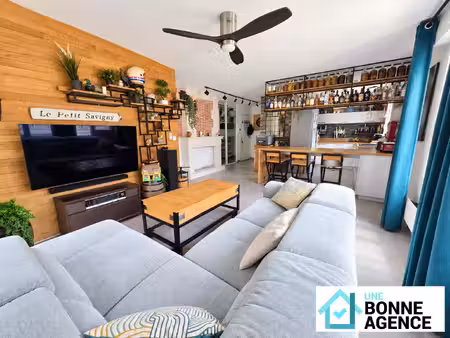 duplex 77 m² - centre historique d'amboise - 2 chambres - parki